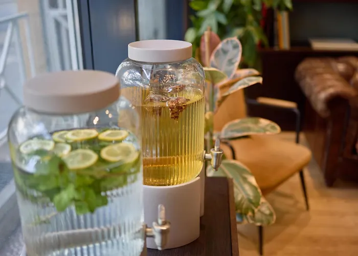 Quality Hotel&Suites Bercy Bibliothèque by HappyCulture Paris